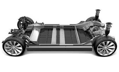 모델 S는 부품 중 가장 무거운 배터리팩을 차량 하부에 장착해 저중심과 밸런스에서 웬만한 스포츠카를 뛰어넘는다. 사진=테슬라