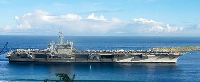 태평양에 배치된다는 소식이 전해졌던 미 해군 소속 칼 빈슨 핵항공모함. 사진=미 해군