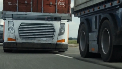 무인 운전 트럭은 오랜 직업 중 하나인 트럭 운전사의 일자리를 완전히 빼앗을지도 모른다. 사진=영화 ‘로건’ 중 한 장면