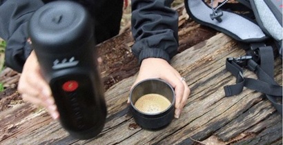 나우프레소는 뜨거운 물을 사용해야 훨씬 빨리 커피를 만들 수 있다. 사진=킥스타터 홈페이지 캡처
