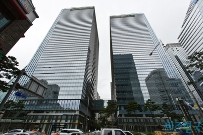 한솔그룹은 서울 중구 을지로2가에 위치한 파인애비뉴 건물에 입주해 있다.  사진=최준필 기자