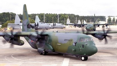 공군은 2014년 대형수송기 1차 사업을 통해 C-130J-30 수송기 4대를 도입해 전력화했다. 사진=록히드마틴사 제공