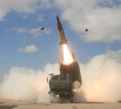 에이태킴스 미사일은 사거리가 300km에 달해, 유사시 대만 본섬에서 중국군의 상륙 집결지 혹은 연안에 위치한 주요 군사시설을 정밀 타격할 수 있다. 사진=미 육군 제공