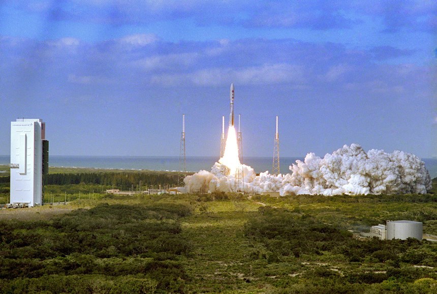 2006년 뉴호라이즌스 탐사선은 록히드마틴의 아틀라스 로켓에 실려 우주로 올라갔다. 사진=NASA
