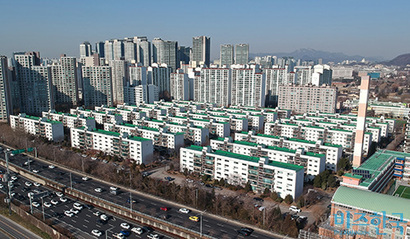 서울 용산구 이촌동 한강맨션 아파트 전경. 사진=임준선 기자
