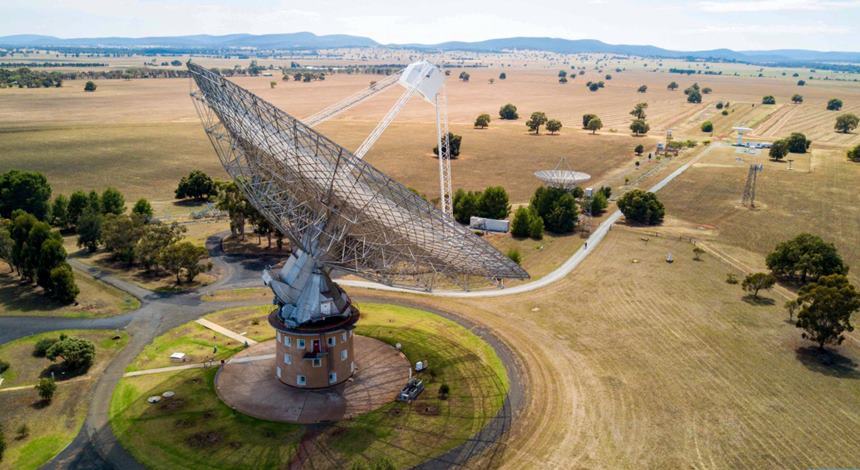 프록시마 센타우리 쪽에서 흥미로운 신호를 포착한 호주의 파크스 전파 천문대. 사진=CSIRO