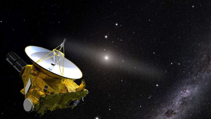 명왕성 궤도 너머 태양계 외곽을 떠도는 뉴호라이즌스 탐사선은 태양계 외곽에서 수상한 빛의 흔적을 포착했다. 사진=NASA