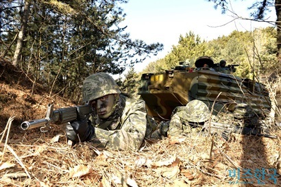 북한이 갑작스럽게 붕괴된다면 현재 있는 군 병력뿐만 아니라, 예비군까지 동원해 북한으로 보내야 한다. 사진=국방부 제공