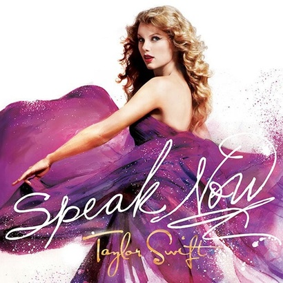 테일러 스위프트의 3집 ‘스피크 나우(Speak Now)’. 본인 연애담을 적극적으로 가사에 넣는 테일러 스위프트의 방식이 가장 두드러지게 드러난 음반이다.