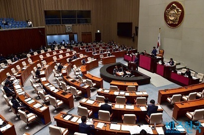 지난 20일 ‘인터넷전문은행 특례법’ 제정안이 국회 본회의를 통과했다. 사진=박은숙 기자