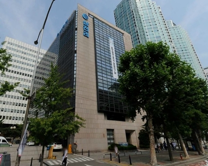 행주형의 터 여의도에 자리한 삼천리 본사 사옥. 사진=다음지도 캡처