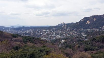 정통 부촌으로 꼽히는 서울 종로구 평창동.  사진=신석우 풍수지리학자 제공