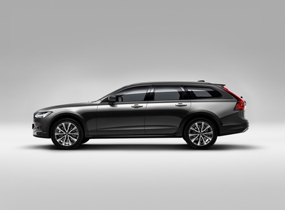 V90 크로스컨트리 측면. 사진=볼보자동차코리아 제공