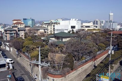 삼성그룹 창업주 고 이병철 명예회장이 살다가 고 이건희 회장에게 소유권을 넘겨준 장충동1가 단독주택.  사진=임준선 기자