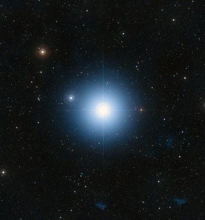 사진=NASA, ESA, and the Digitized Sky Survey 2. Acknowledgment: Davide De Martin(ESA/Hubble)