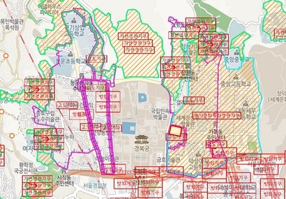 청와대 인근은 자연경관지구, 고도지구 등으로 묶여 있다. 사진=서울도시계획포털