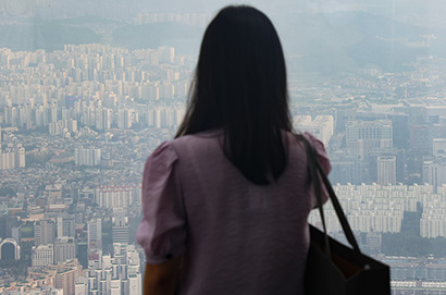 17일 서울 남산에서 바라본 아파트 단지. 사진의 기사의 특정 내용과 관련 없다. 사진=연합뉴스