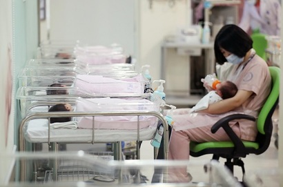 저출산의 영향으로 전국 산후조리원 수가 매년 줄어들고 있다. 사진=연합뉴스