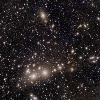 유클리드 우주 망원경으로 관측한 페르세우스자리 은하단. 사진=ESA/Euclid/Euclid Consortium/NASA, image processing by J.-C. Cuillandre(CEA Paris-Saclay), G. Anselmi