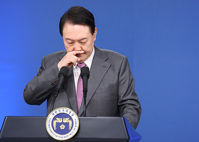 2022년 8월 17일 윤석열 대통령이 서울 용산 대통령실 청사에서 열린 취임 100일 기자회견에서 취재진의 질문을 받고 있다. 사진=연합뉴스