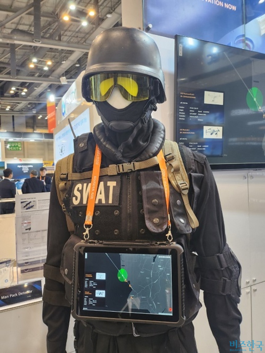 아시아 최대 '2024 드론쇼코리아'서 주목받은 국산 신무기 셋 - 뉴스 썸네일 이미지