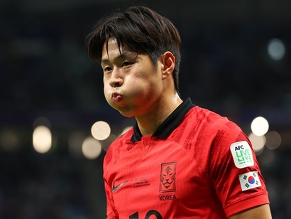 최근 대한민국 축구대표팀에서 벌어진 일명 ‘탁구게이트’ 사건을 바라보는 사람들의 시각은 조금씩 다르다. 2023 아시안컵 8강 전 한국과 호주의 경기에서 교체로 물러나는 이강인. 사진=연합뉴스