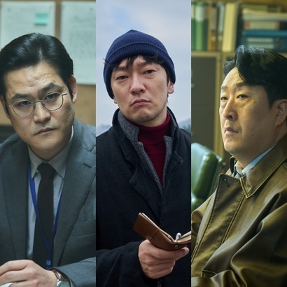 한강경찰서 강력2팀장 양정호와 김한샘, 그리고 강력2팀 형사이자 막내인 최산. 넷플릭스 드라마 ‘D.P.’ 때 나이와 역순의 직급으로 만났던 배우 김성균, 손석구, 현봉식 세 사람은 이번엔 나이 순으로 직급이 배치돼 웃음을 안긴다. 일종의 배우 개그. 사진=월트디즈니컴퍼니코리아 제공