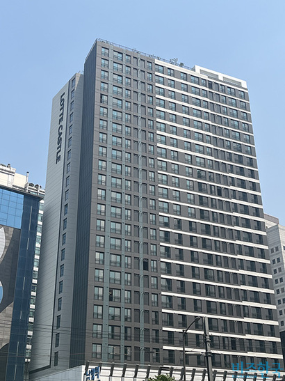 롯데건설이 서울 용산구 길월동 일대에 공급한 청년안심주택 ‘용산 남영역 롯데캐슬 헤리티지’ 전경. 사진=한승구 인턴기자