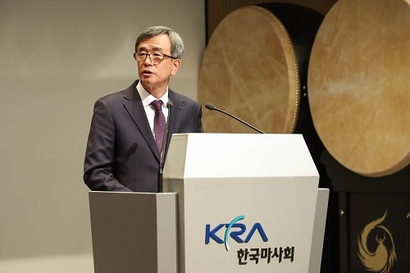 [단독] 한국마사회 조직개편 타이밍이… 정기환 회장 연임설 솔솔