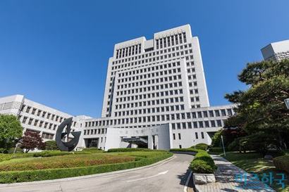대법원 전경. 이재명 정부의 노동 사고 기업 책임 확대 기조는 대법원 양형위에도 적지 않은 영향을 끼칠 것으로 보인다. 사진=최준필 기자
