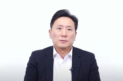 엑셀세라퓨틱스, 상장 1년 만에 유상증자…주주들 반발