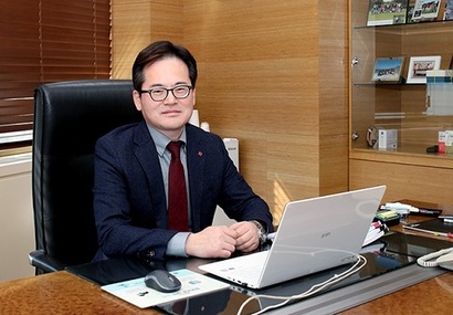 롯데칠성 '채무 상환' 위해 2500억 회사채 발행…내수 부진 어쩌나