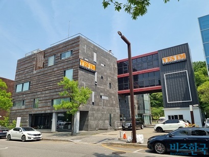 경기도 파주시 예스아이엠엔터테인먼트 사옥. 사진=박형민 기자