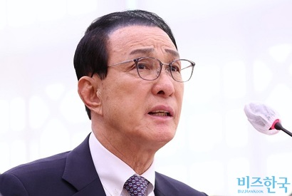 노동진 수협중앙회장이 지난 10월 27일 국정감사에 출석해 질의에 답변하고 있다. 사진=박은숙 기자