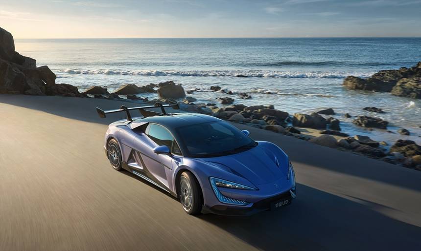 삼천리EV는 새롭게 문을 연 ‘BYD Auto 송파 전시장’에서 BYD의 프리미엄 브랜드 양왕(Yangwang)의 고성능 하이퍼카 ‘U9’을 한정 기간 특별 전시한다. 사진=삼천리 제공