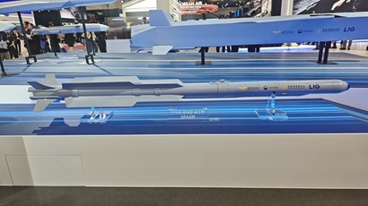 [밀덕텔링] "왜 미사일은 안 만들었나" 대통령이 지적한 K-방산의 뼈아픈 실책