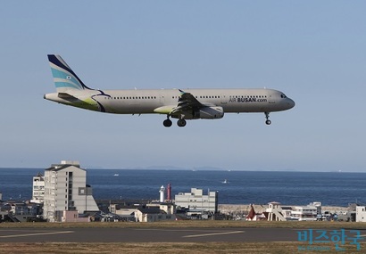 에어부산 여객기. 사진=박정훈 기자