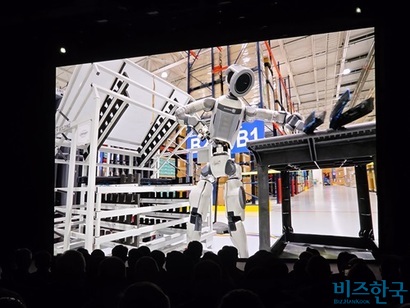 현대차그룹은 공장에서 로봇의 기능과 활용도를 입증하고 이를 바탕으로 물류, 건설, 에너지 분야에 확대한다는 구상이다. 사진=강은경 기자