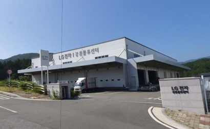 임의경매 절차가 진행중인 엔에스제이피엠 강릉 창고시설 모습. 사진=네이버 지도 캡처