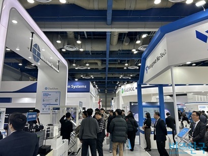 올해 세미콘코리아는 규모와 참여 기업 수에서 역대 최대 기록을 세웠다. 사진=강은경 기자