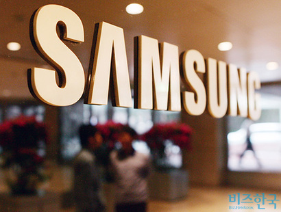 증권사 컨센서스에 따르면 삼성전자의 올해 1분기 영업이익은 32조 5305억 원, 매출은 111조 4113억 원으로 추정된다. 사진=임준선 기자