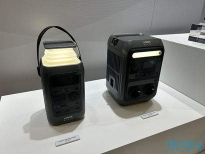 앤커의 대용량 보조배터리 라인업. 사진=강은경 기자