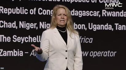 스페이스X의 계획을 밝히는 그윈 샷웰. 사진=링크드인