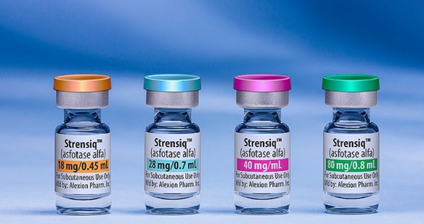 스트렌식은 저인산효소증(HPP) 치료에 쓰이는 효소대체요법 주사제로, 성분명은 아스포타제 알파다. 국내에서는 용량에 따라 1바이알당 약 80만 원대부터 530만 원대까지 급여 상한금액이 책정돼 있다. 사진=아스트라제네카 홈페이지