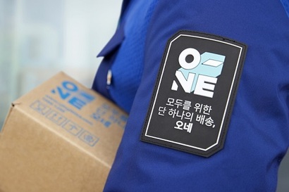 CJ대한통운으로부터 새벽배송 물량을 위탁받았던 운수사가 배송기사들에게 운송료를 지급하지 않은 채 사업을 중단해 논란이 되고 있다. 사진=CJ대한통운 홈페이지