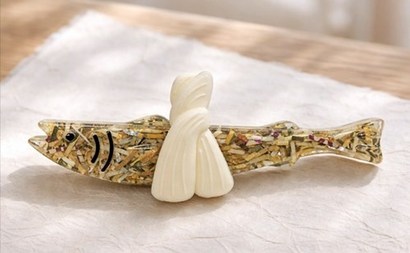 품절 사태를 빚은 한국조폐공사의 돈명태 마그넷. 사진=조폐공사 쇼핑물 캡처