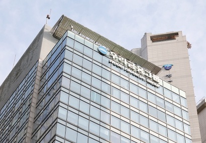 우리금융은 2026년 1분기 순이익이 6390억 원으로 전년 동기 대비 2.4% 감소해 역성장했다. 사진=임준선 기자