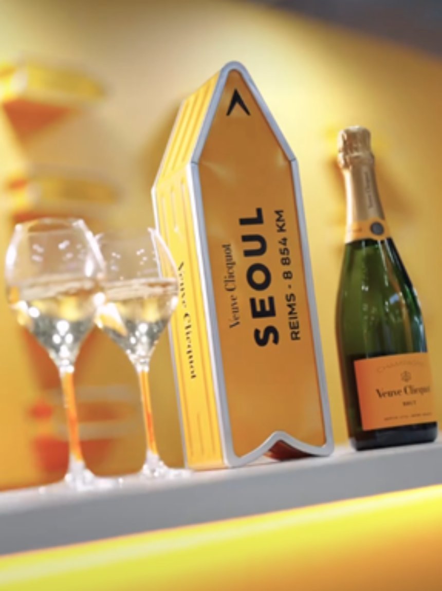 뮤지엄 산에서 열린 ‘미술관에서의 피크닉’을 통해 뵈브 클리코는 샴페인을 넘어 하나의 장면과 분위기를 기획했다. 디자인, 예술, 미식, 여성 서사를 한데 묶은 브랜드 연출이 돋보였다. 사진=비마이비 제공