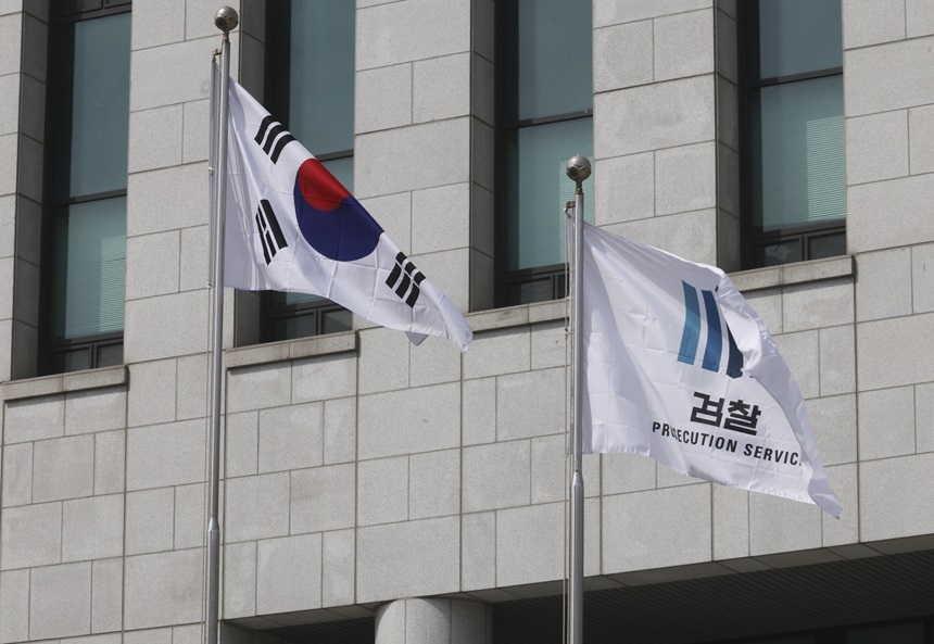 대검찰청이 디지털 증거를 AI가 자동 분석하는 차세대 국가디지털수사지원시스템 구축에 착수했다. 서울 서초구 대검찰청. 사진=박정훈 기자